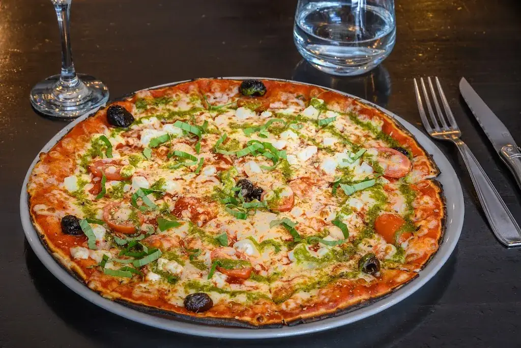 Restaurant La Pizzeria_Mazan_slider_image_3