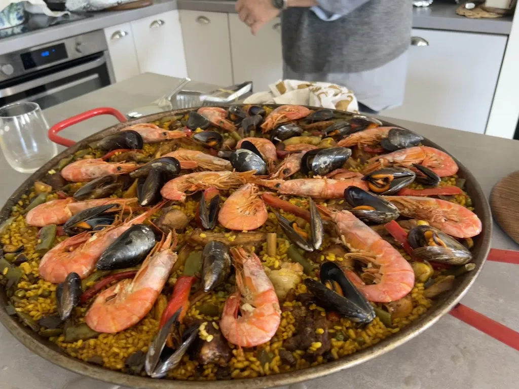 Anne Marie Breymayer_Mi Candela paellas et fideuas_Mazan_review