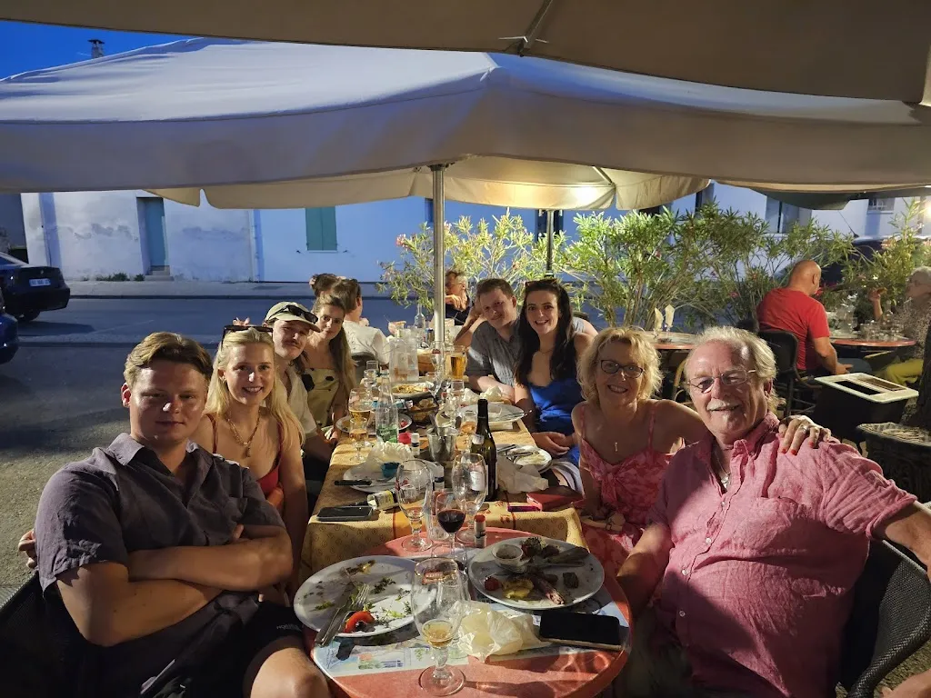 Grace_Lou Luberon_Robion_review