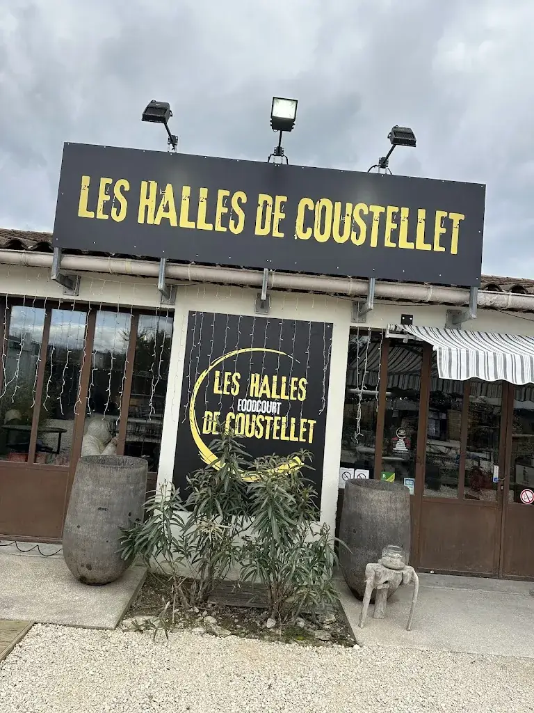 Et pourquoi pas by John_LES HALLES DE COUSTELLET_Oppède_review