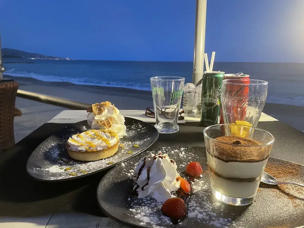 Le Grand Large_Menton_slider_image_3