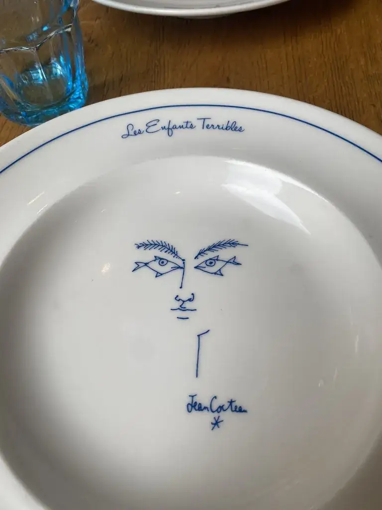 Los Notes_Les Enfants Terribles_Menton_recensione