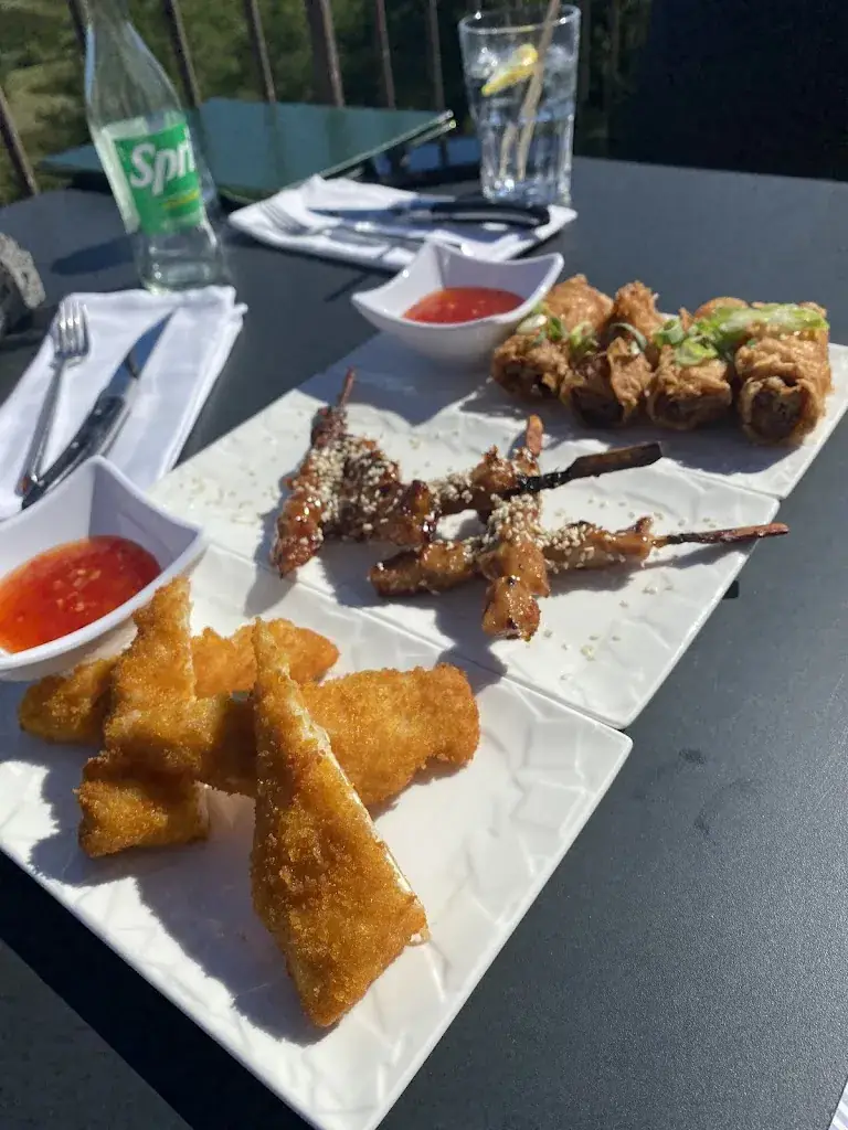 Andrea Zapata_CHANGEMENT DE PROPRIETAIRE ALLER SUR MONSIEUR TU MÉNERBES_Ménerbes_review