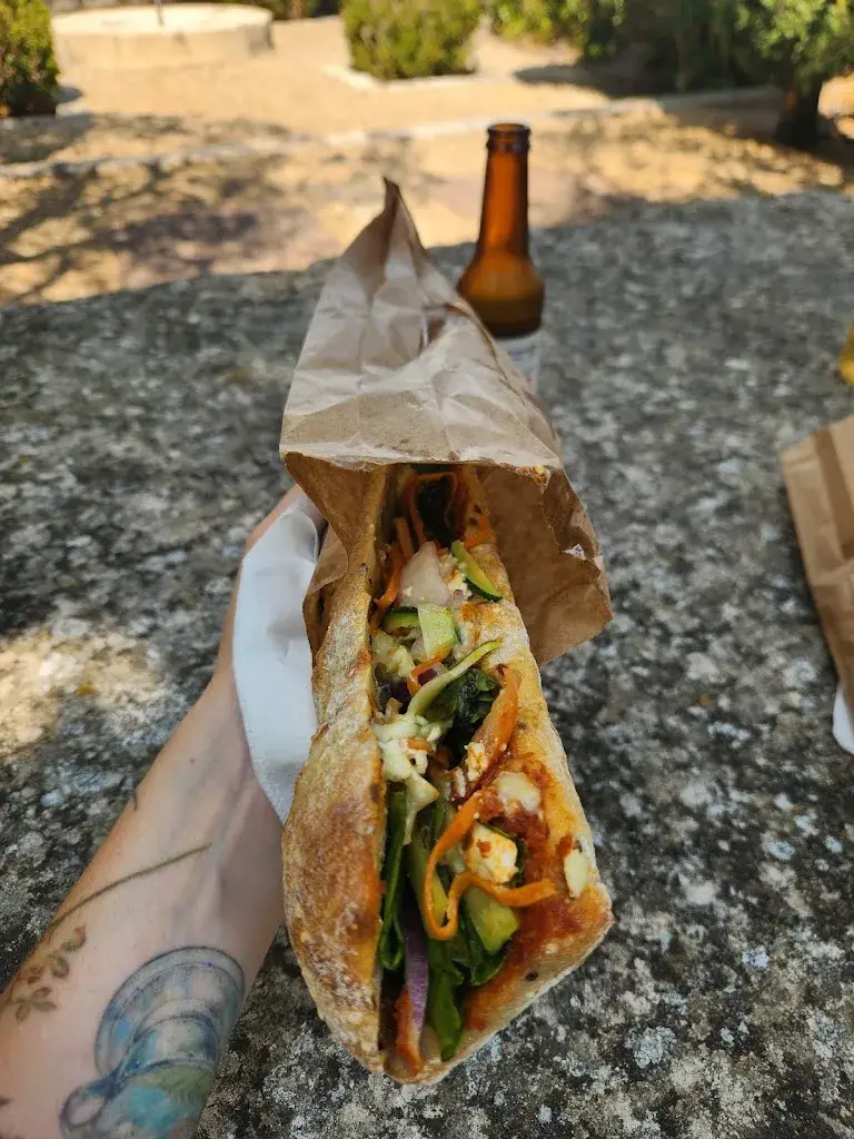 emylou Cook_La Cave à Manger_Ménerbes_review