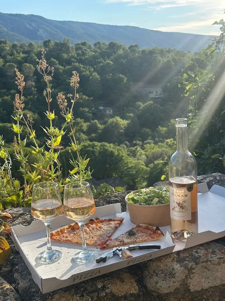 Sam De Jong_L'ESCANDIHADO_Ménerbes_review