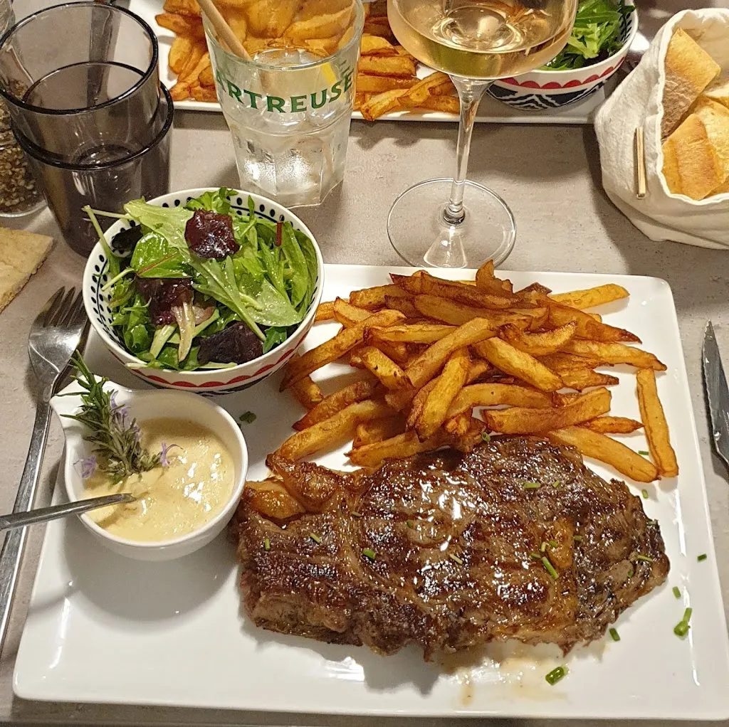 Neutre Observateur_Art De Vie_Pertuis_review