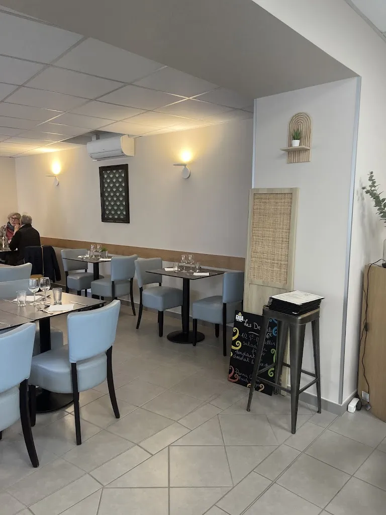 laurence_Le Repaire Mondragon_Mondragon_review