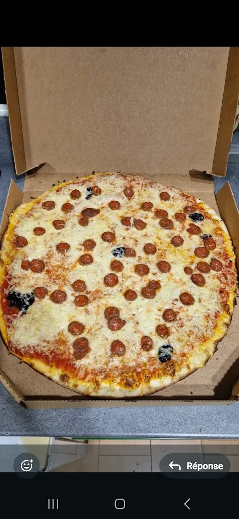 Le pat a pizza ristorante a Saint-Andiol