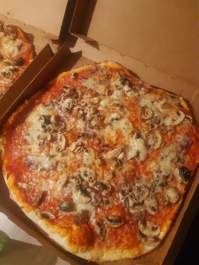 Le pat a pizza_Saint-Andiol_slider_image_3