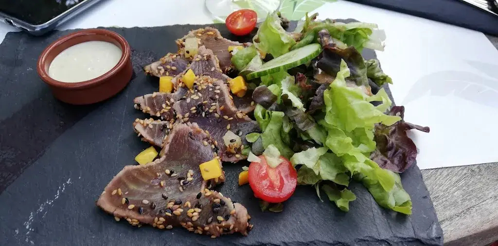 Karol T_Le Bahia_Charavines_review