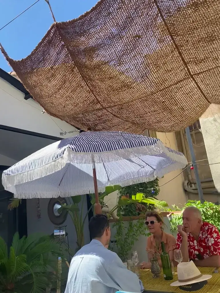 La Cantine Terrasse en Ville_Marseille_slider_image_2