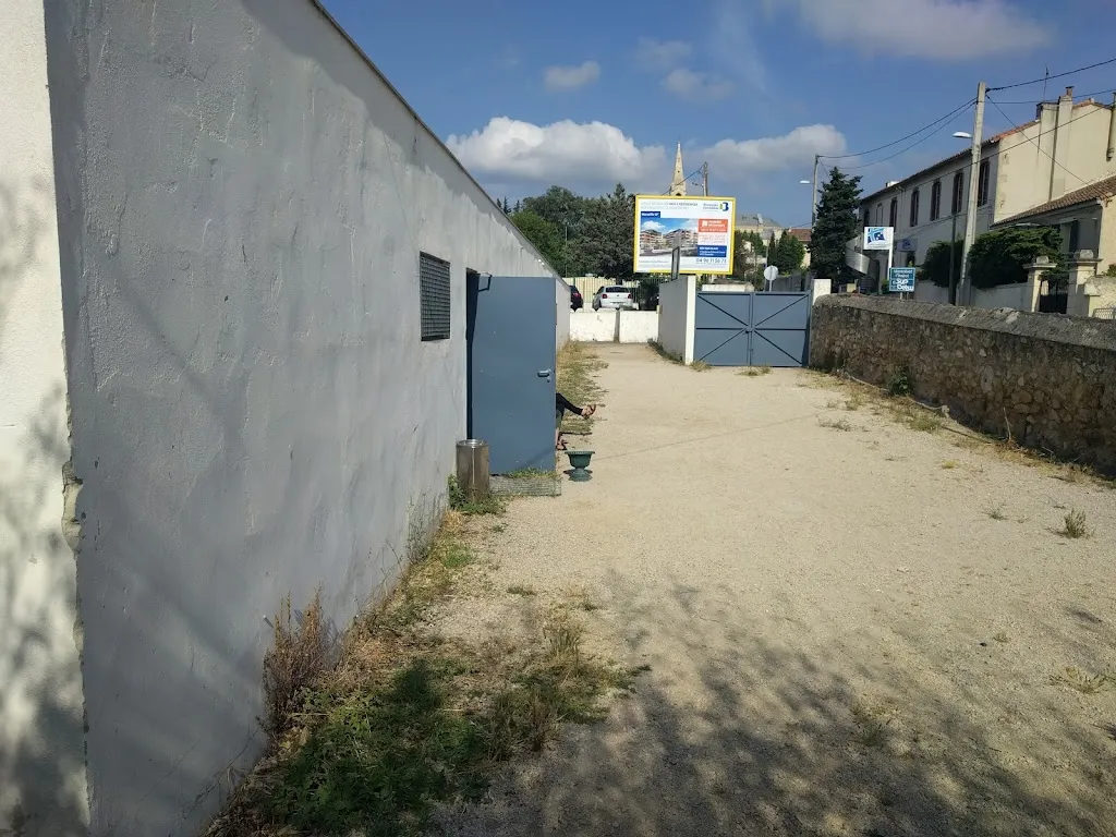 Les Platanes_Marseille_slider_image_2