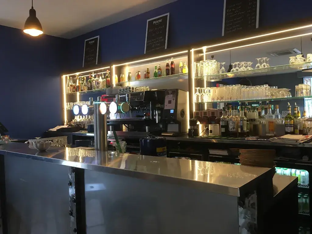 L'Entr'Potes - Brasserie - Monteux_Monteux_slider_image_1