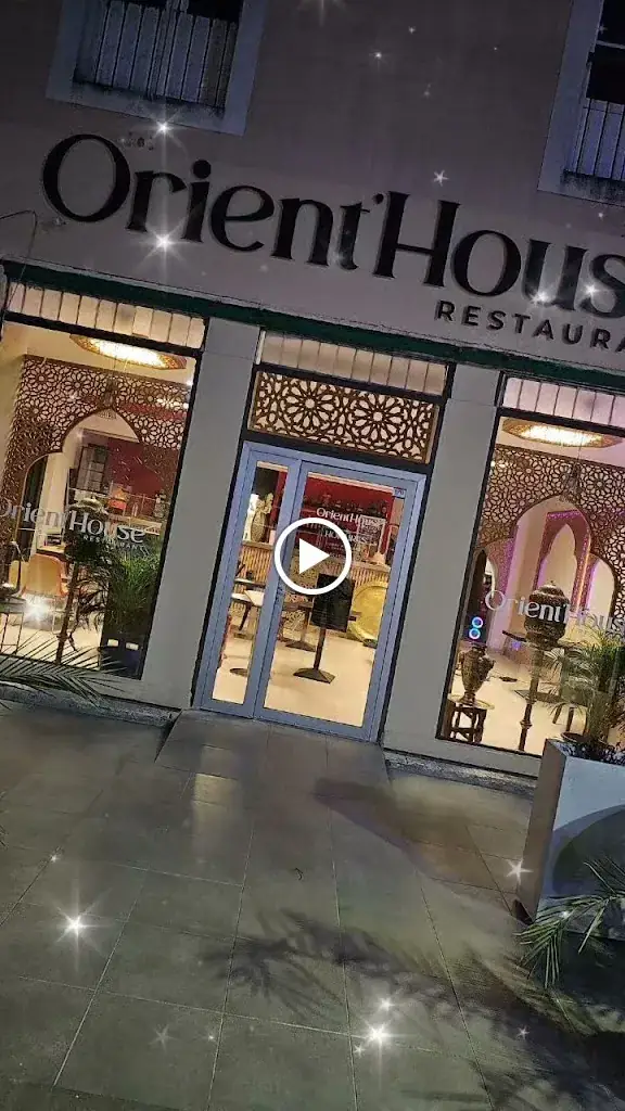 ORIENT'HOUSE ristorante a Monteux