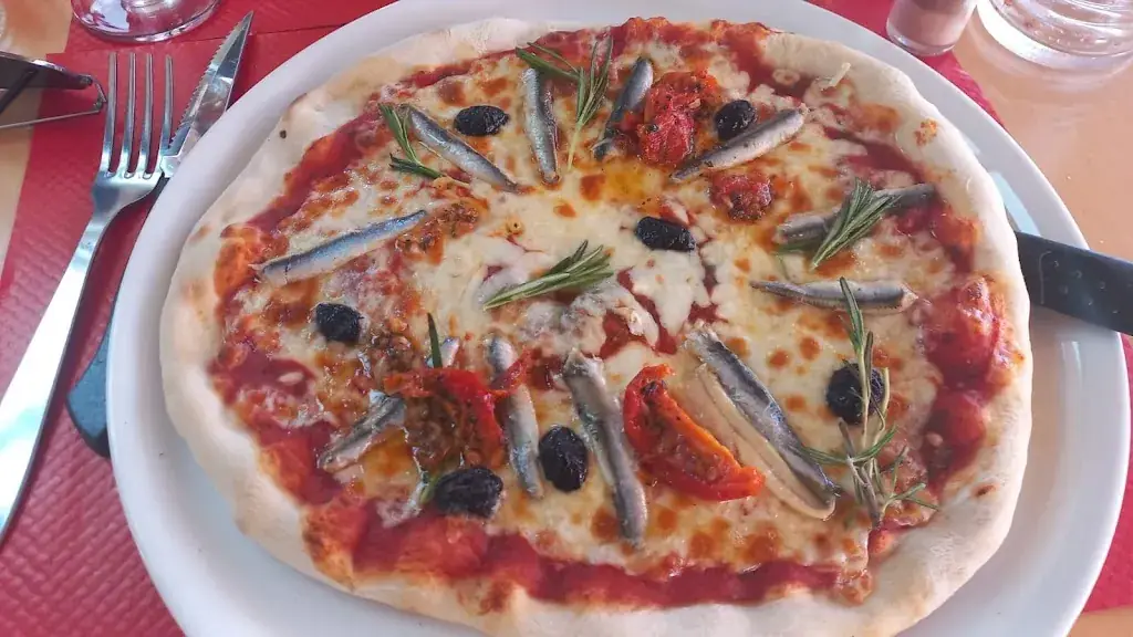 Cemael_La Scuderia Rossa_Pont-de-Chéruy_review