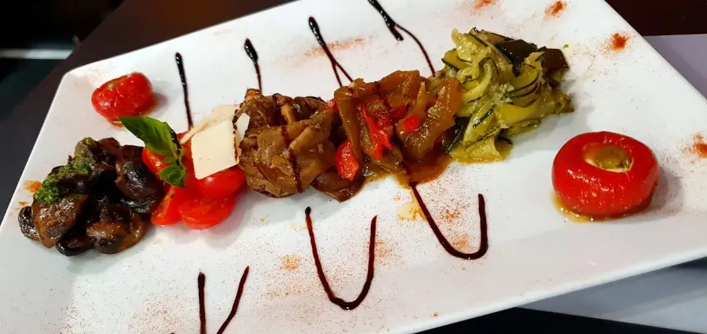 La Scuderia Rossa_Pont-de-Chéruy_slider_image_3