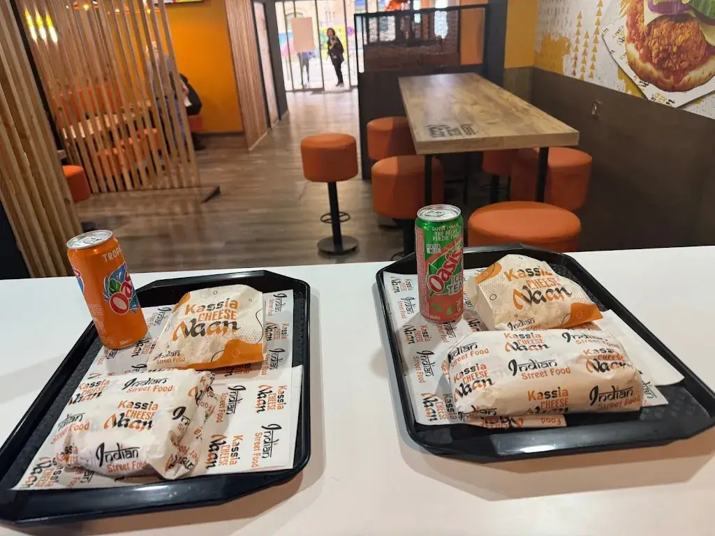 lina elbakkali_Kassia cheese naan_Monteux_Bewertung