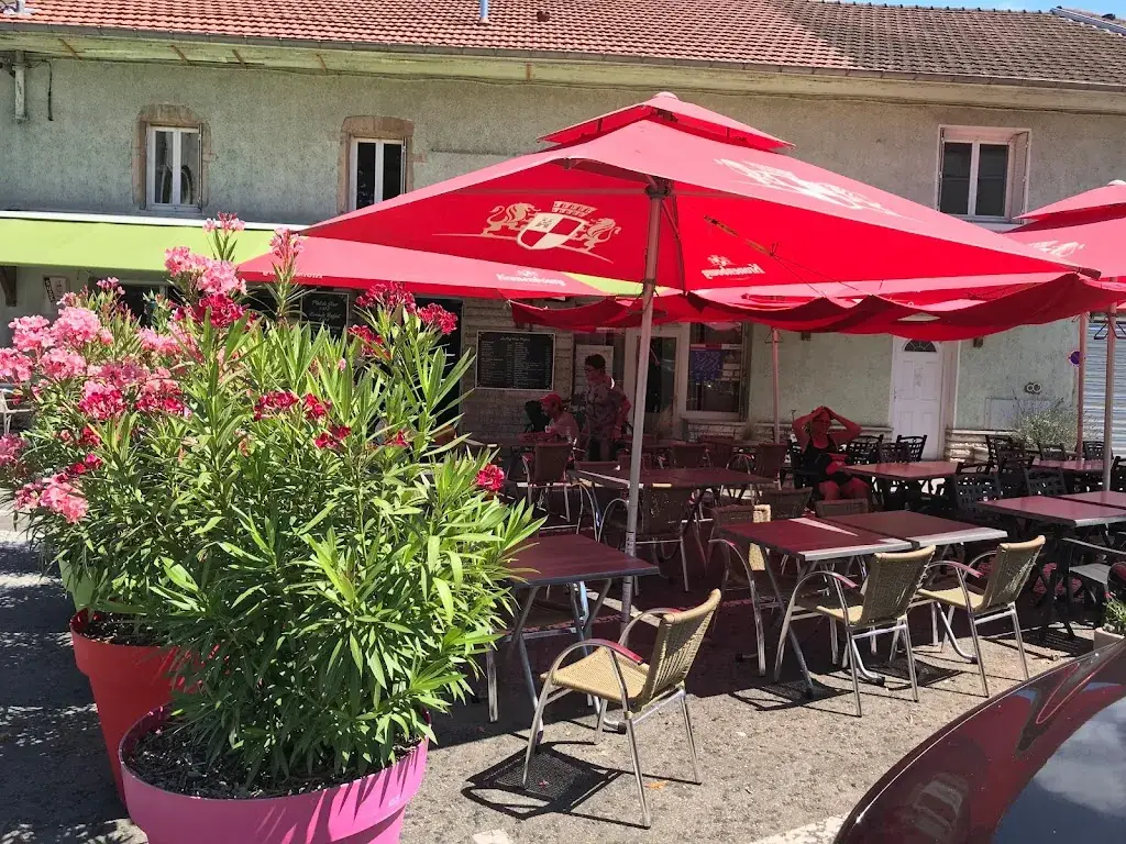 Bar Restaurant De L'eglise Restaurant in Pont-de-Chéruy
