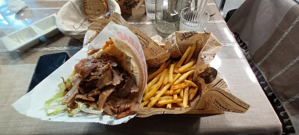 Safa Aqouaouch_Turkish Food_Avignon_review