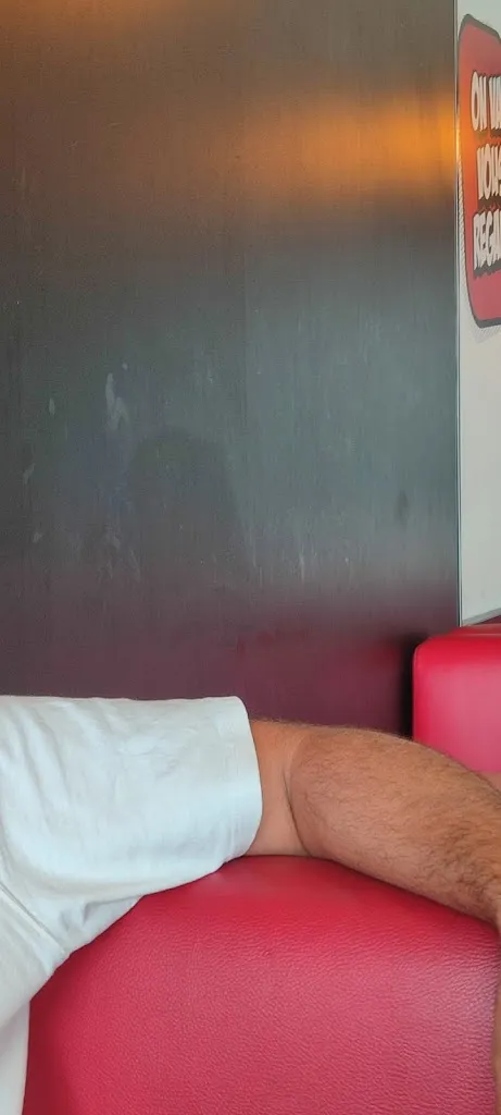 Marie Foltyn_POINT B Avignon_Avignon_recensione