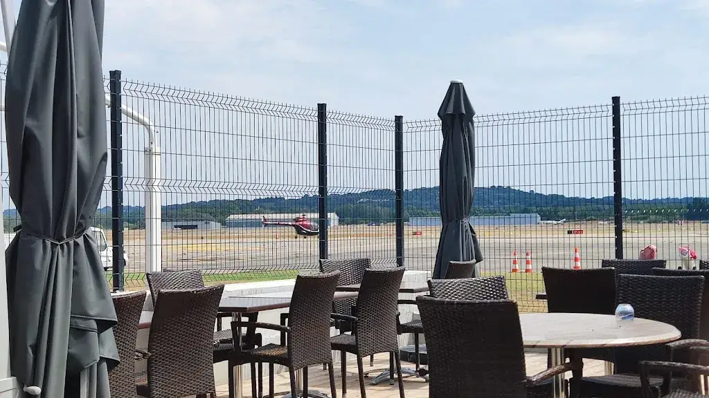 Mamma Airport Aéroport Avignon Provence restaurant in Montfavet