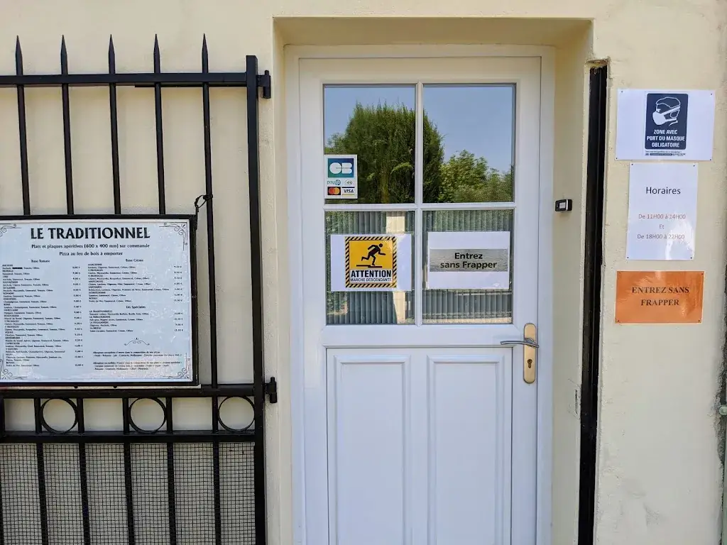 Le Traditionnel - Pizzas au feu de bois, et plats  à emporter. restaurant in Morières-lès-Avignon