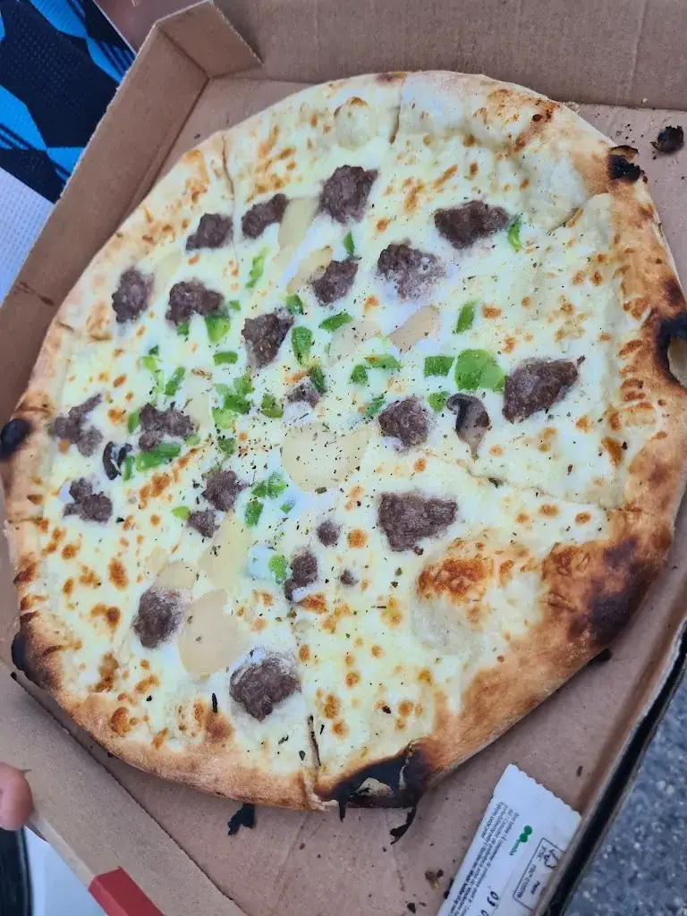 Menü_Le Flamingo_Pont-de-Chéruy_Bild_5