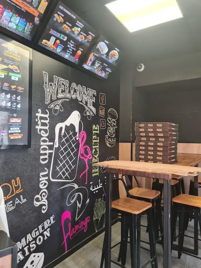 Le Flamingo_Pont-de-Chéruy_slider_image_2