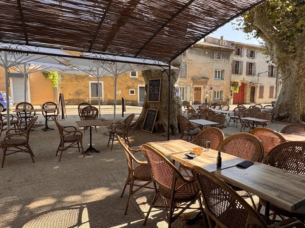 Côté Cours_Mornas_slider_image_2