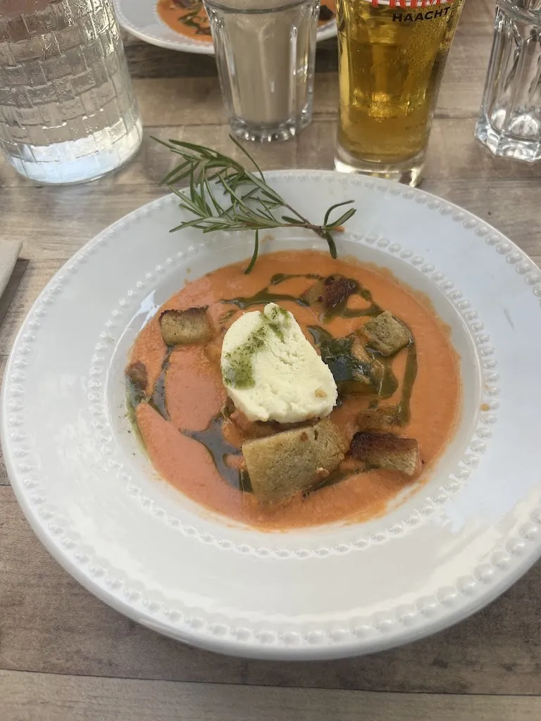 Côté Cours_Mornas_slider_image_3