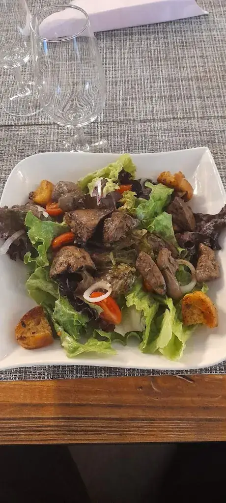 Céline Coulomb_Pizzeria Emilio Pont-de-Cheruy_Pont-de-Chéruy_review