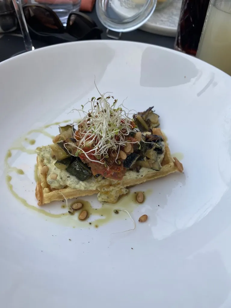 Marco Zimmermann_Au comptoir_Piolenc_review