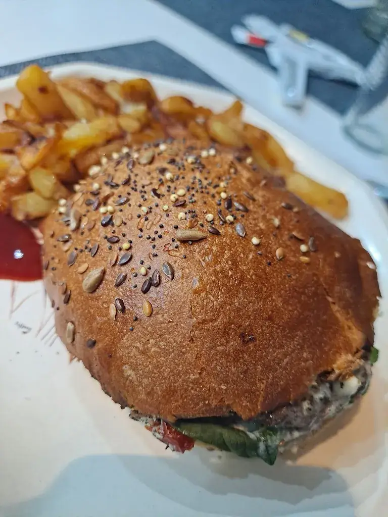 La Juju Délices - Food truck Burgers & Plats cuisinés_Mornas_slider_image_2