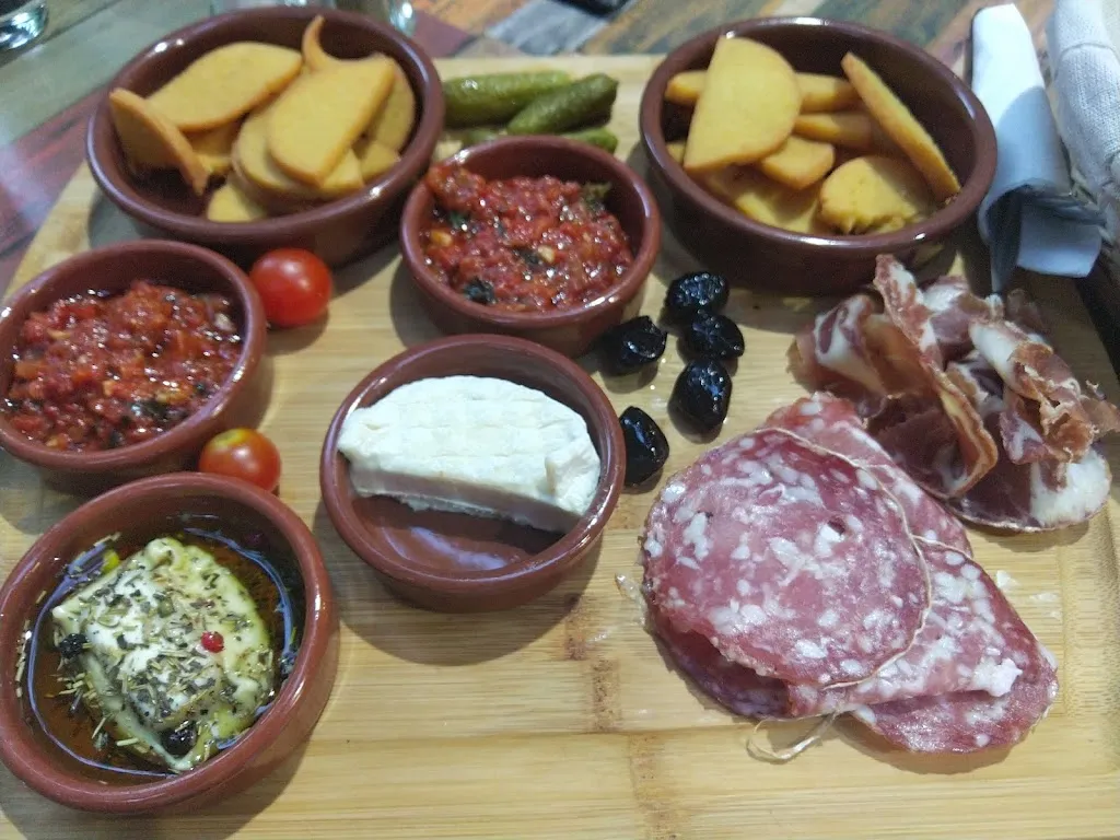 Le grand café du cours_Mouriès_slider_image_3