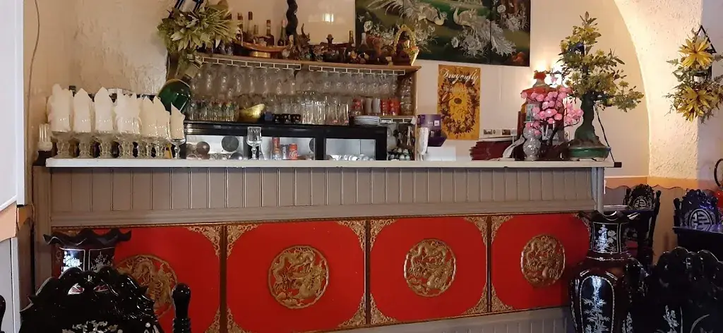 Song Long_Mouriès_slider_image_2