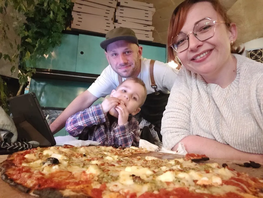 Amélie Bernard_Le Café De Provence Mouriès_Mouriès_review