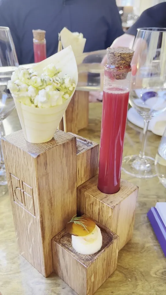 La Place de Mougins_Mougins_slider_image_2