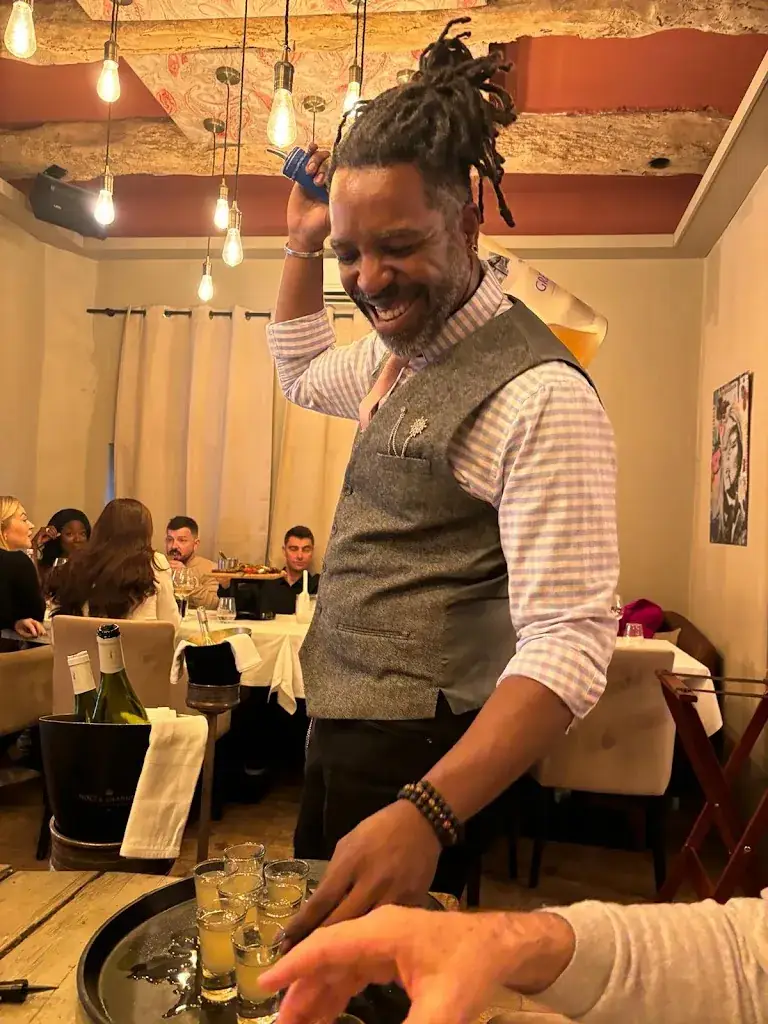 Karen Reyner_Moulin de Mougins_Mougins_review