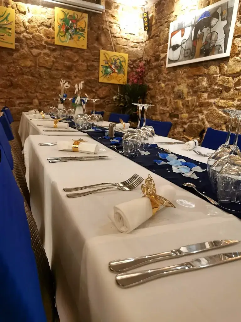 Le Petit Provençal Restaurant_Mougins_slider_image_1