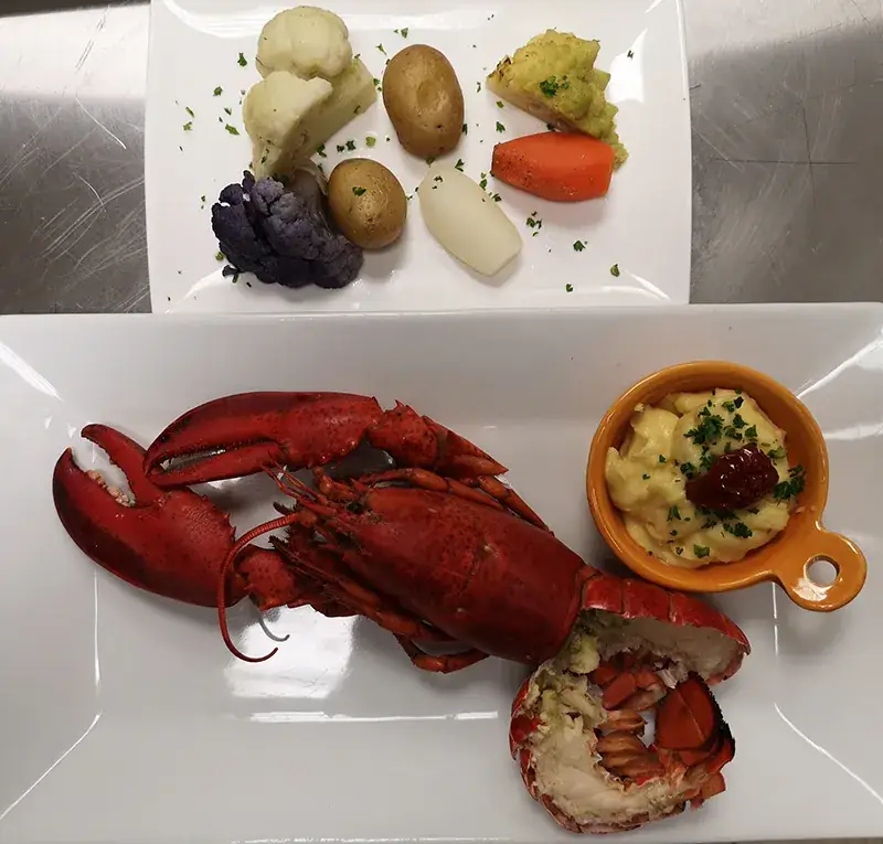 Le Petit Provençal Restaurant_Mougins_slider_image_3