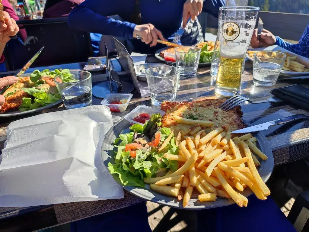 Antony Davies_Restaurant l'Anfionne_CARROZ_recensione