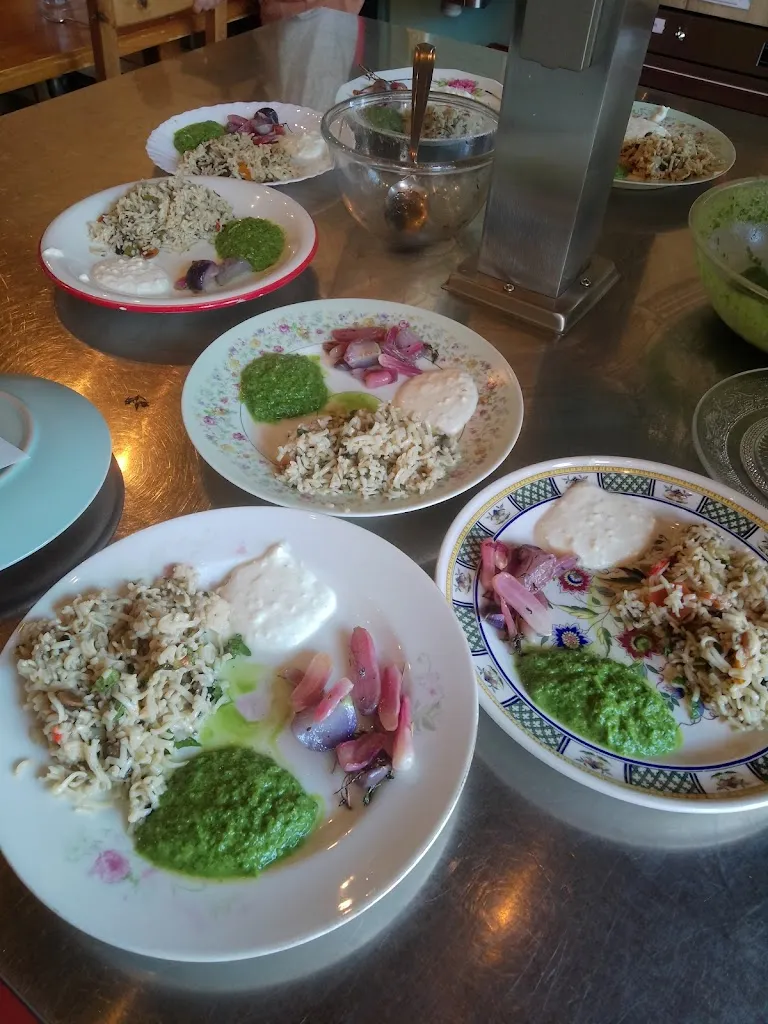 Mg S.C._Les Petites Cantines Oullins_Oullins-Pierre-Bénite_recensione