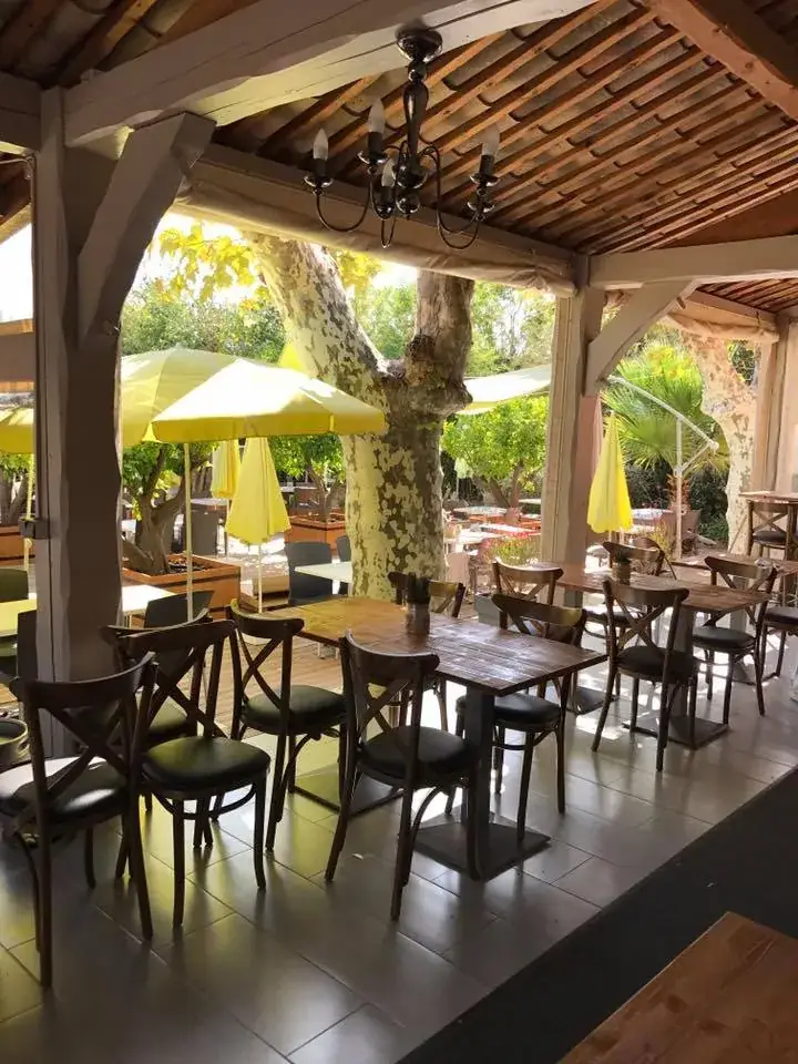 Le Relais Saint-Basile Mougins restaurant in Mougins