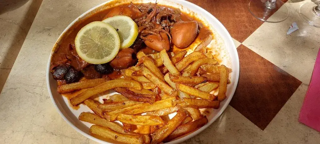 R R_Le Petit Nans_Nans-les-Pins_review