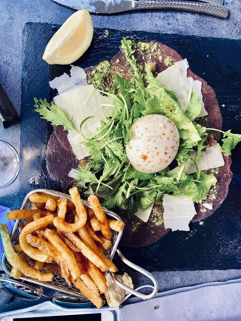 Romain Flores_restaurant du golf de la Sainte-Baume_Nans-les-Pins_recensione