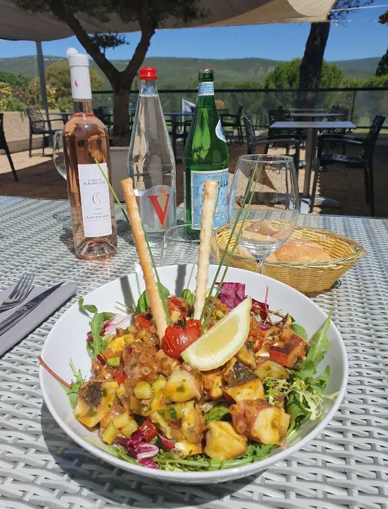 restaurant du golf de la Sainte-Baume_Nans-les-Pins_slider_image_2