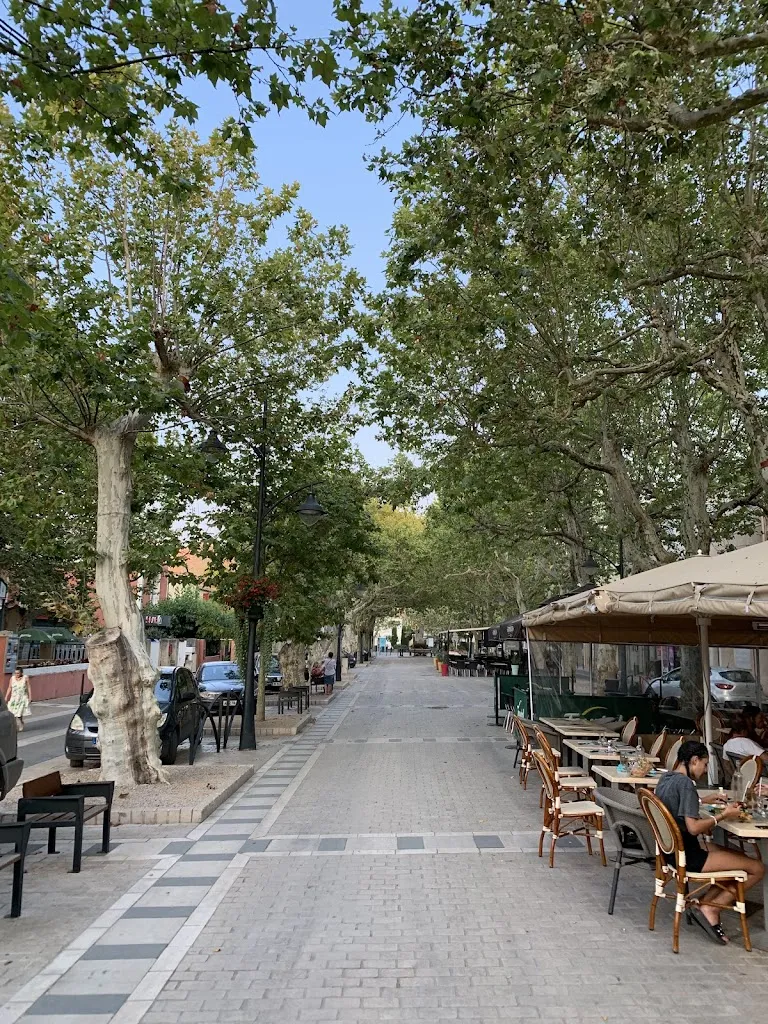 Chocola The_Nans-les-Pins_slider_image_2