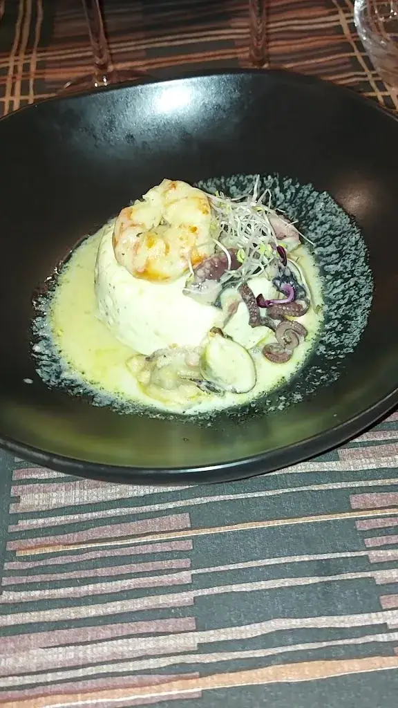 Moulin de la Sambuc_Saint-Zacharie_slider_image_2