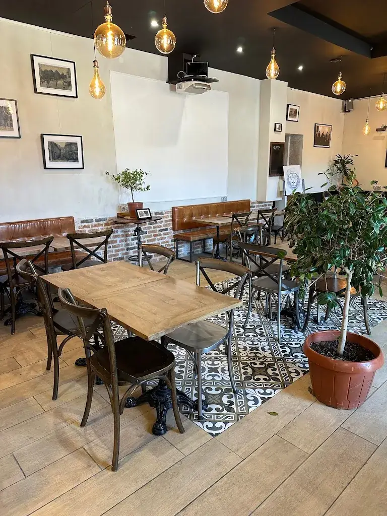 Le Remède - Restaurant Bar Evénements Oullins ristorante a Oullins-Pierre-Bénite