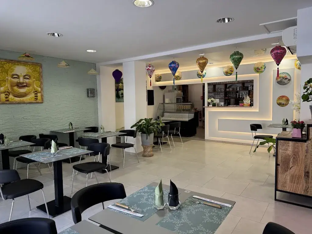 Hanoi & Café_Noves_slider_image_3